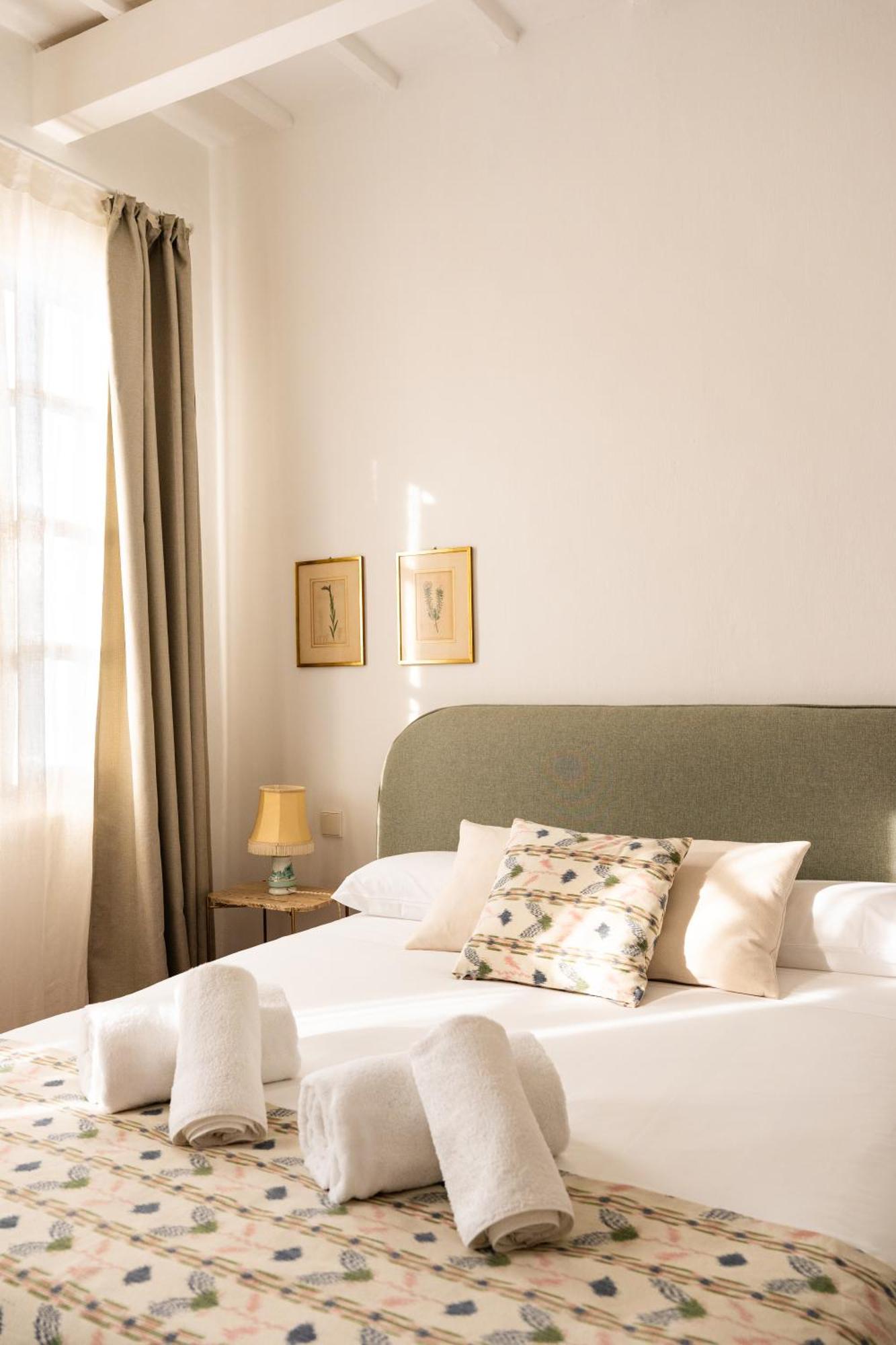 Hotel 3A Ease Of Living Ciutadella  Zimmer foto